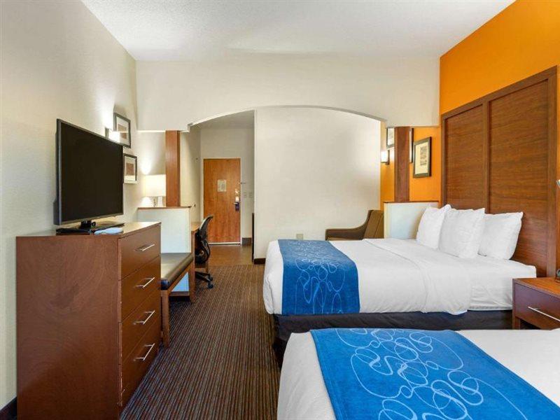 Comfort Suites Stevensville – St. Joseph Buitenkant foto
