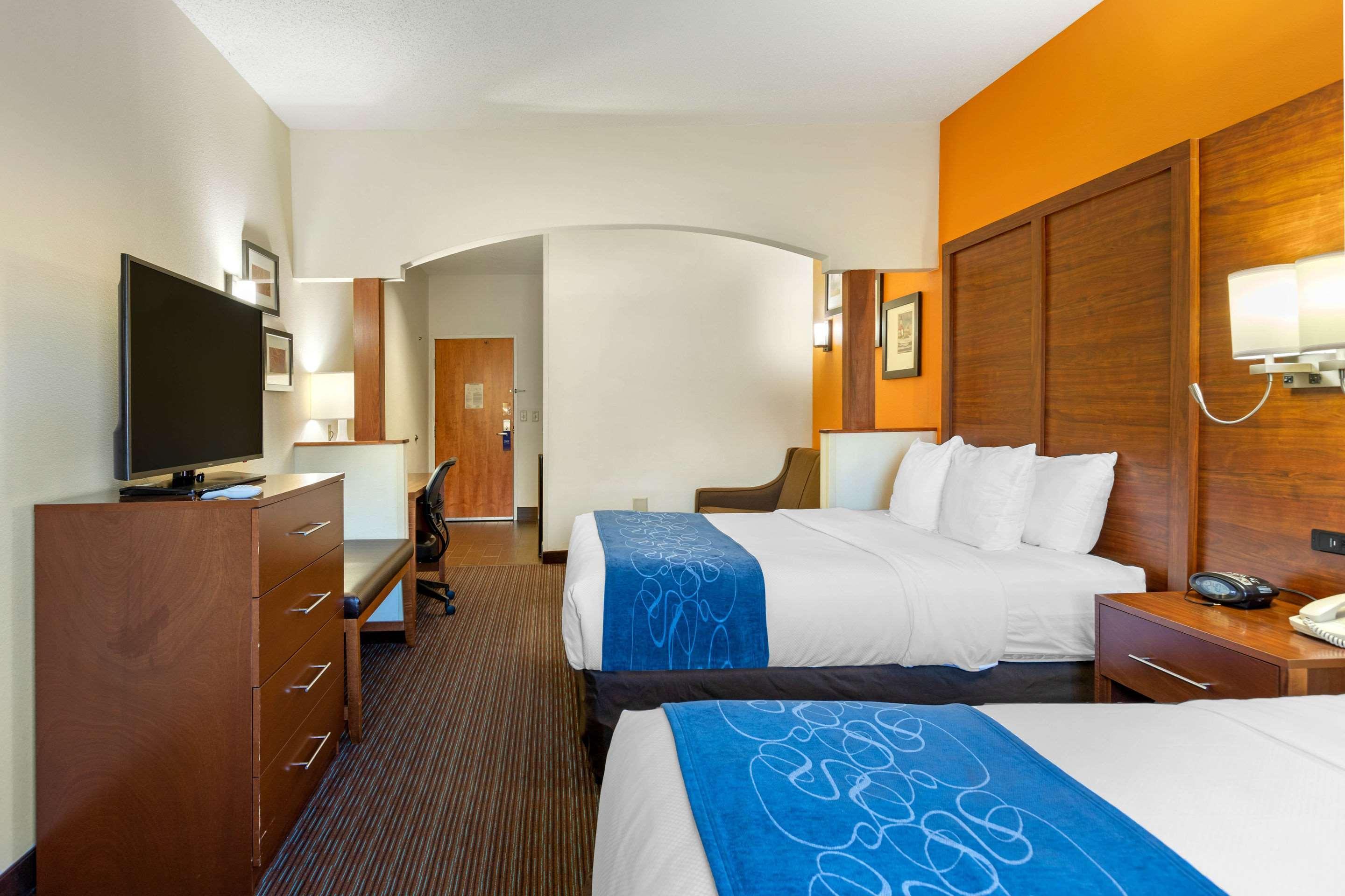 Comfort Suites Stevensville – St. Joseph Buitenkant foto