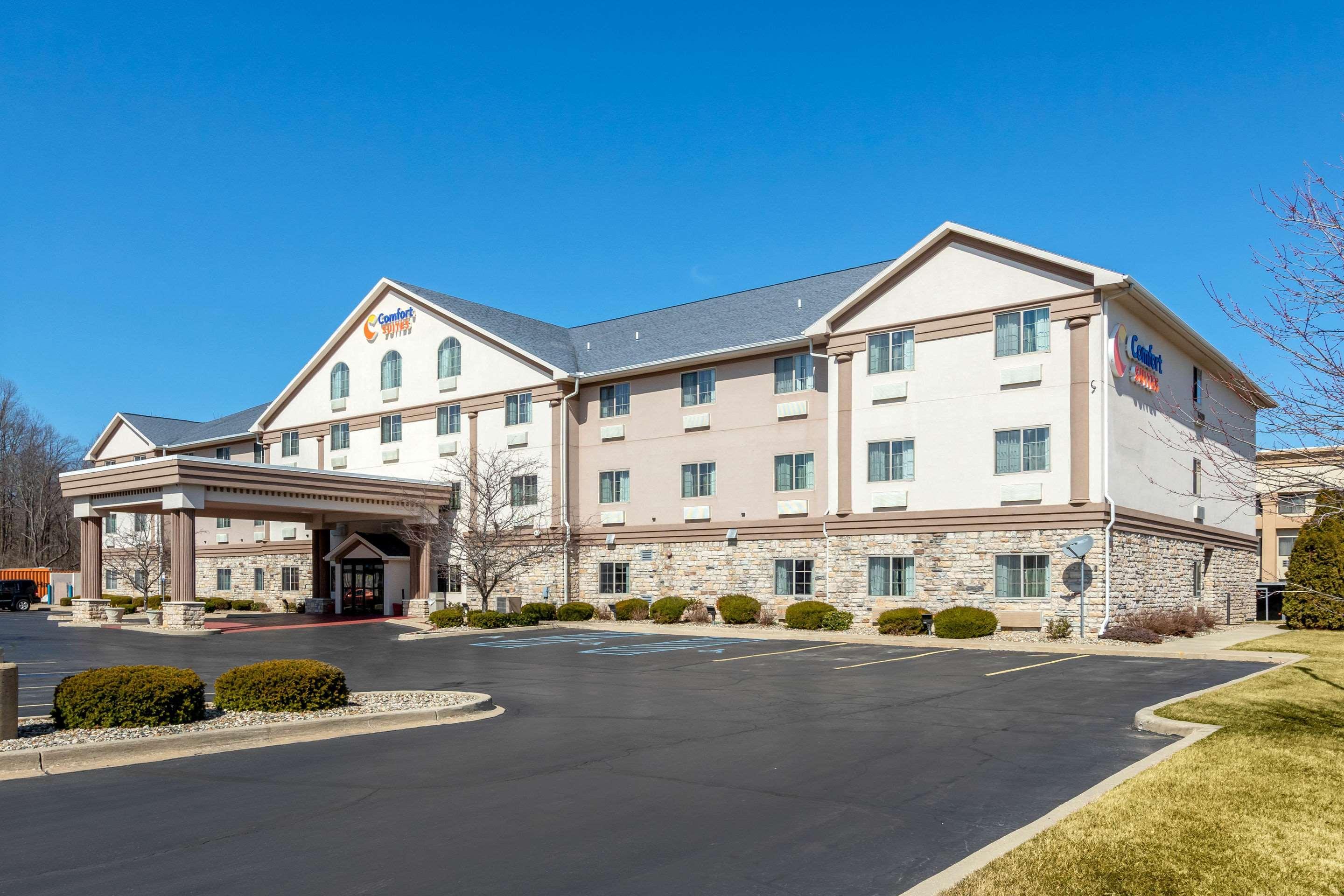 Comfort Suites Stevensville – St. Joseph Buitenkant foto