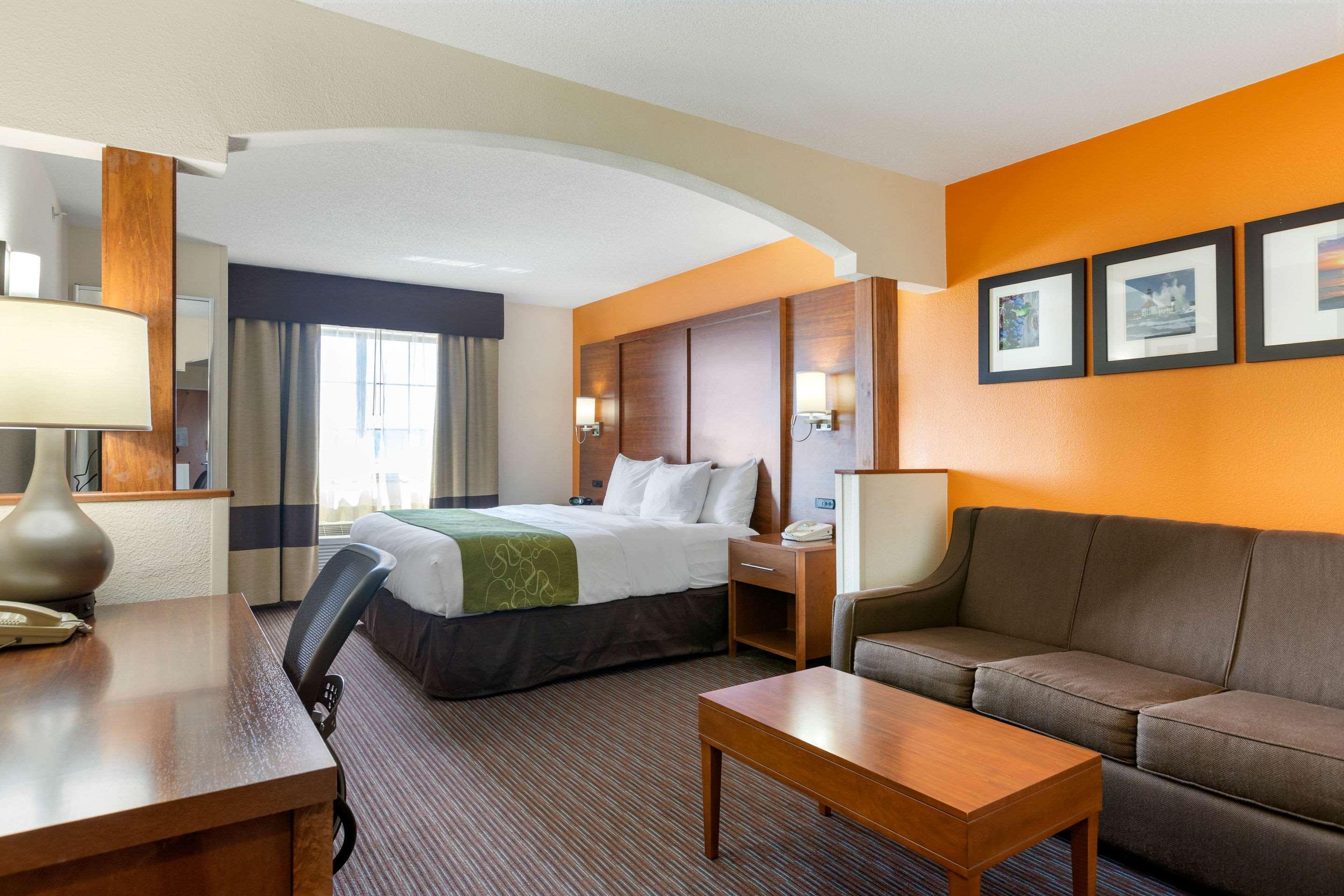 Comfort Suites Stevensville – St. Joseph Buitenkant foto
