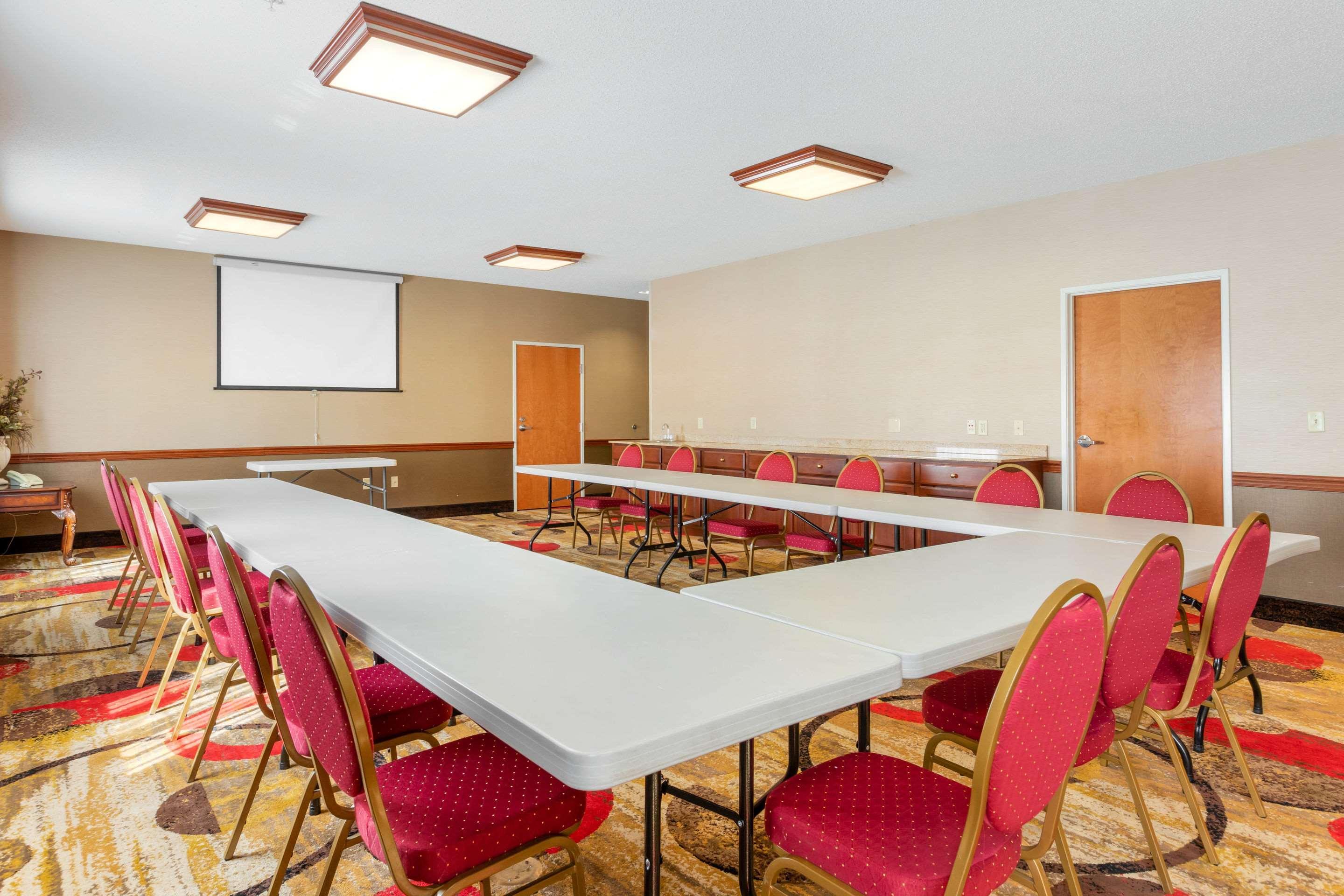 Comfort Suites Stevensville – St. Joseph Buitenkant foto