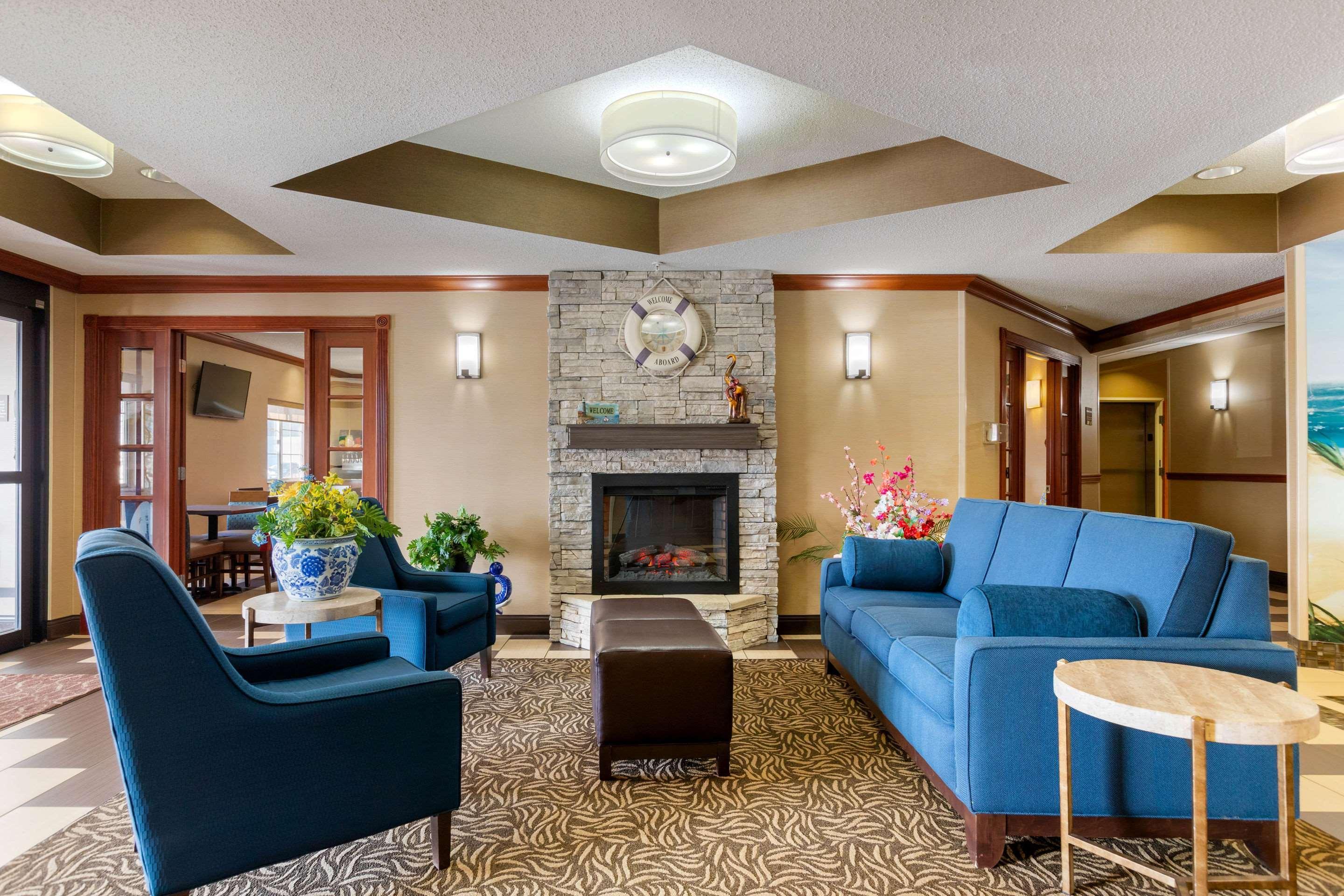 Comfort Suites Stevensville – St. Joseph Buitenkant foto