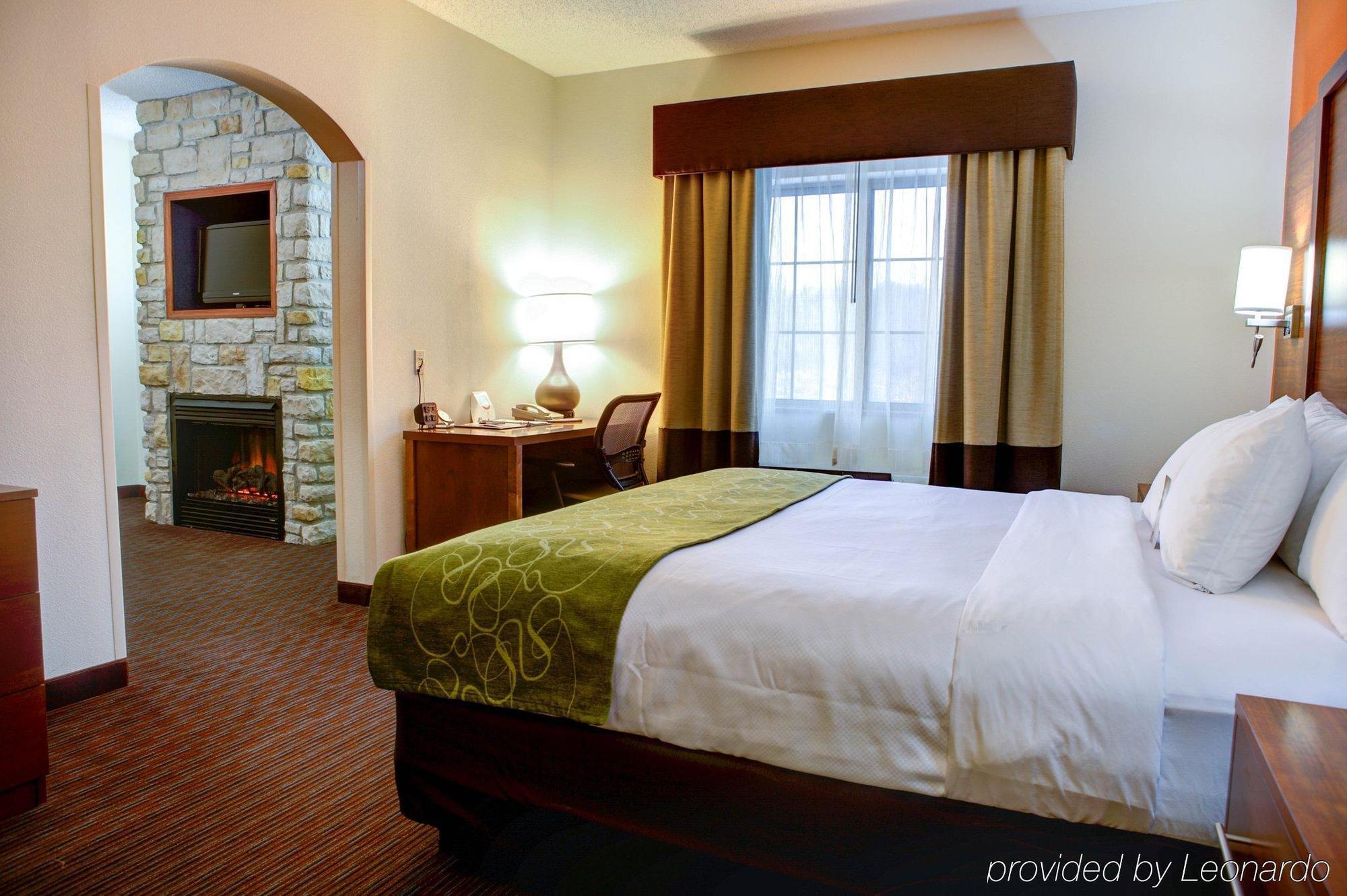 Comfort Suites Stevensville – St. Joseph Buitenkant foto