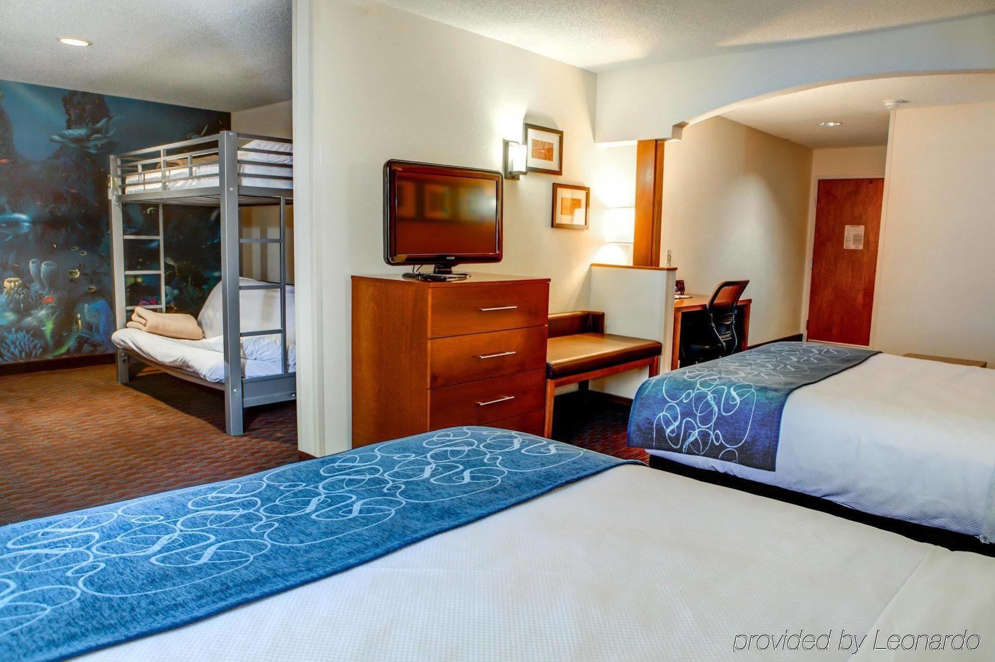 Comfort Suites Stevensville – St. Joseph Buitenkant foto